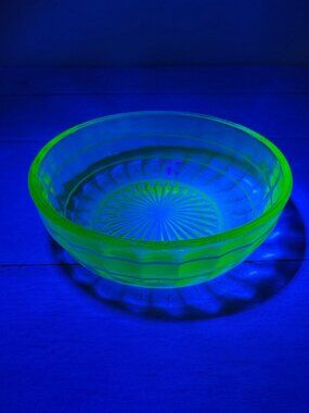 Anchor Hocking Block Optic Uranium Glass Berry Bowl Vintage